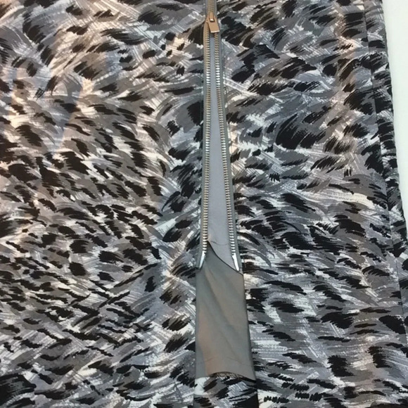 Talbots Gray, Black&White Pencil Skirt Side Zipper - Picture 6 of 8